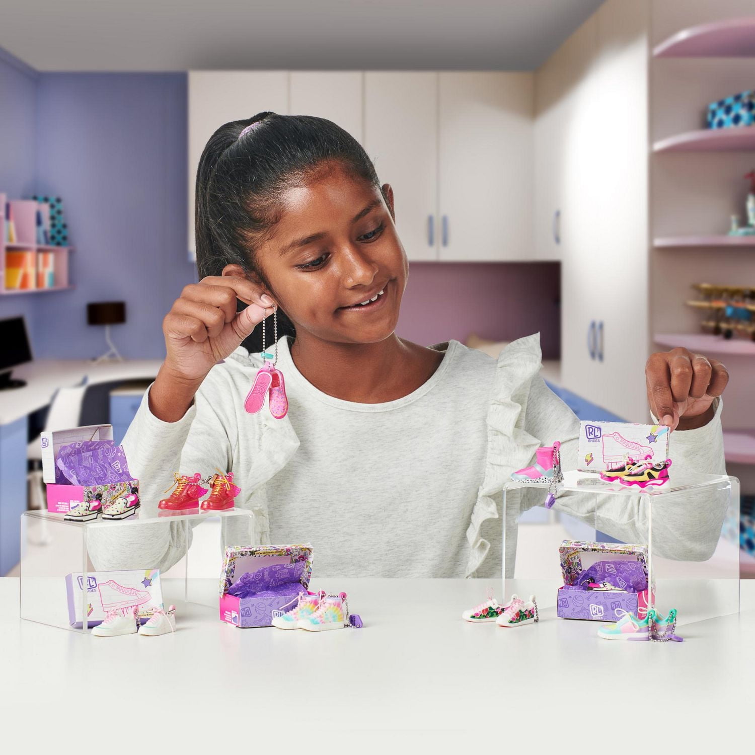 Real Littles: Surprise Sneaker Pack