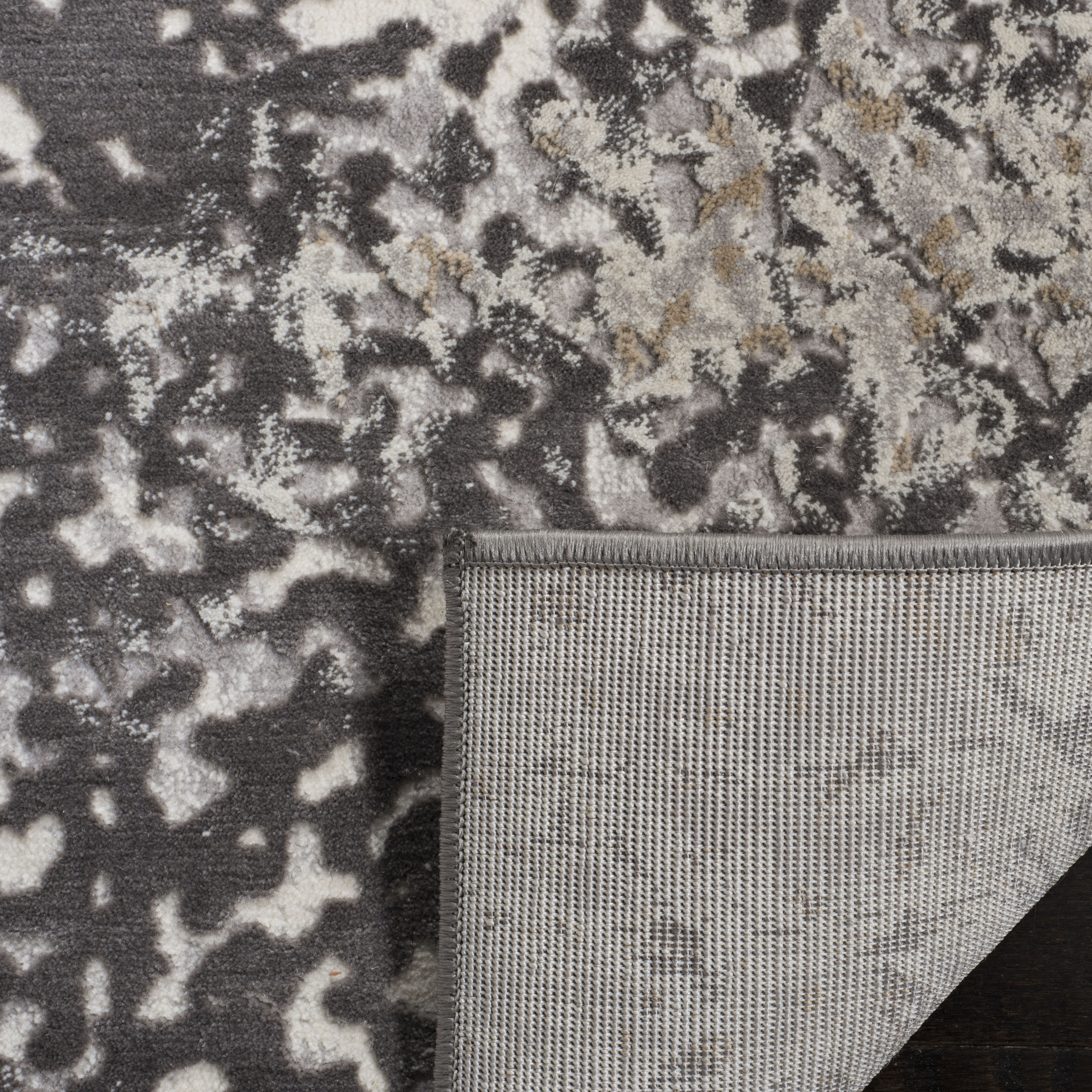 SAFAVIEH Vogue Ekaterina Abstract Area Rug, Cream/Beige, 8' x 10'