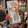 thumbnail image 4 of Figuras de acción Disney Toy Story 4 Arco Iris Latino Modelo de juguete 38CM, 4 of 5