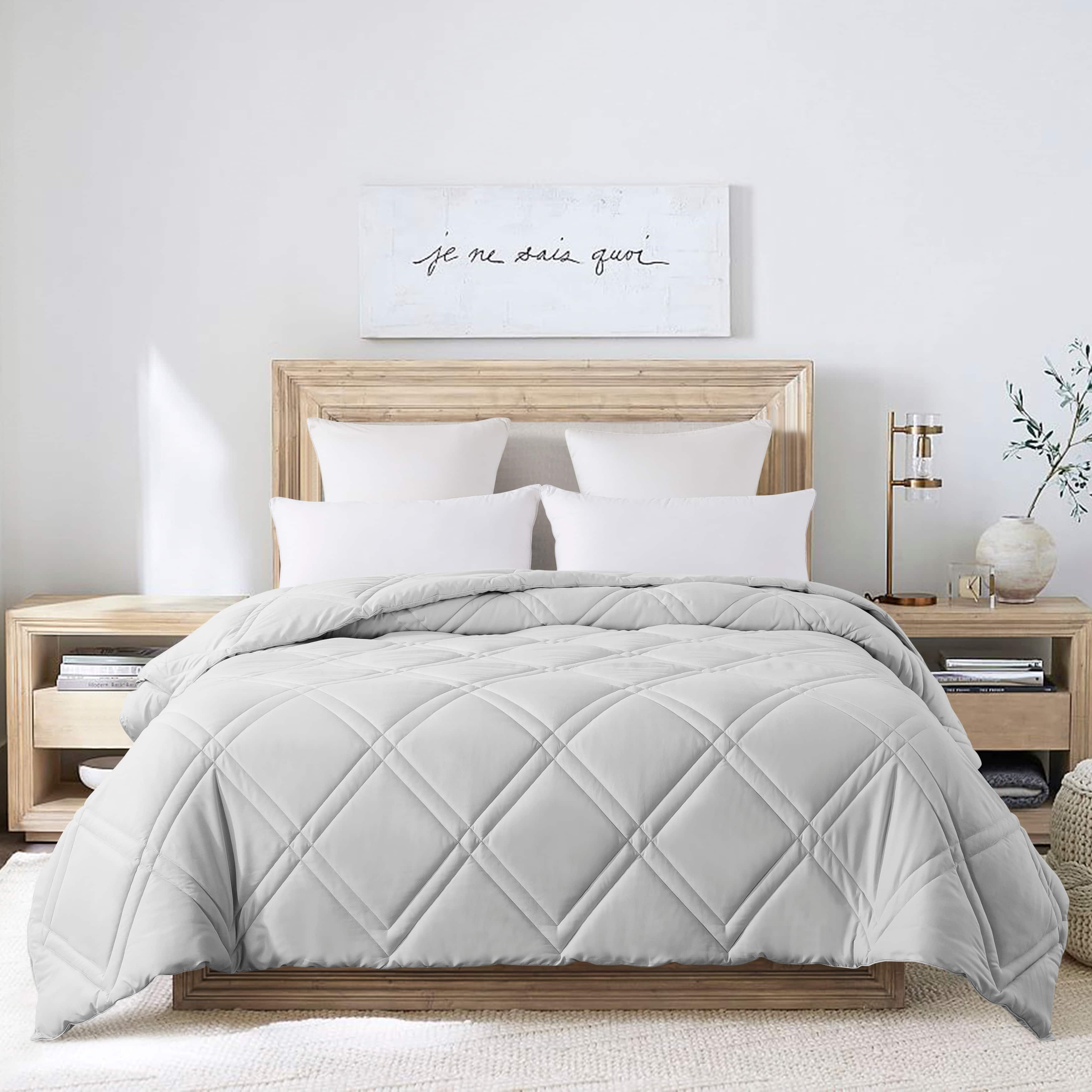 "Double Diamond Down Alternative Comforter - Twin - Dewkist"