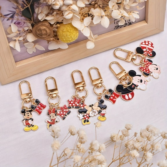 6 Pieces Metal Keychain Cartoon Cute Stitch Pendant New Couple Pendant Mickey Minnie Metal Accessories Small Gifts for Friends, Classmates, Girlfriends