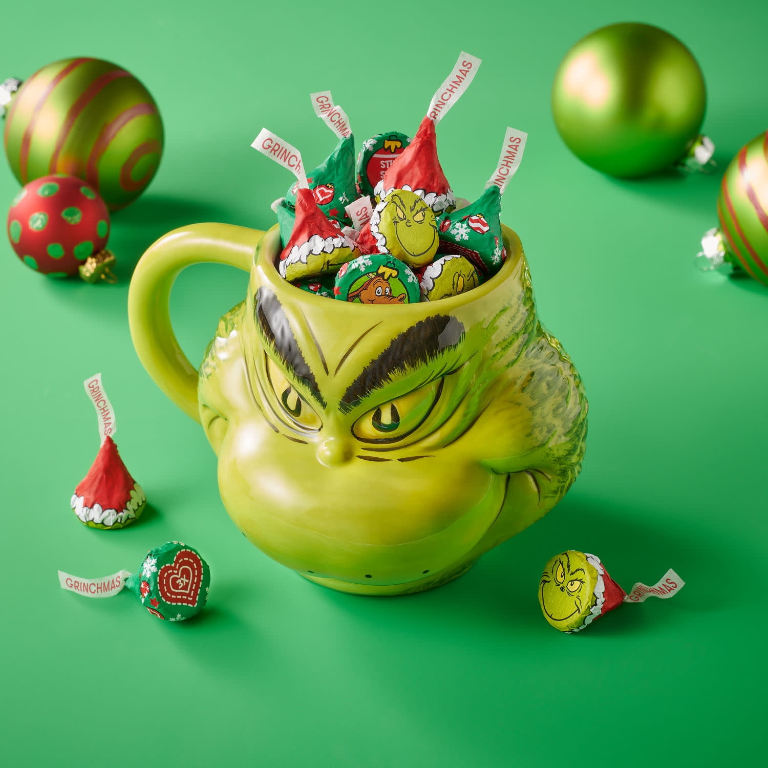 (2 pack) Hershey's Kisses Grinch Milk Chocolate Christmas Candy, Bag 9.5 oz