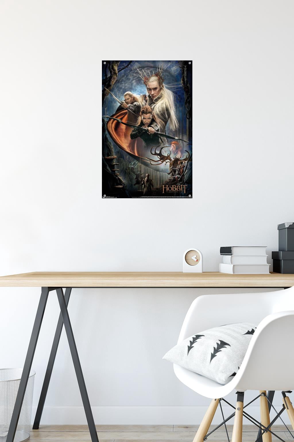 The Hobbit: The Desolation Of Smaug - Group Wall Poster with Push Pins, 14.725" x 22.375"
