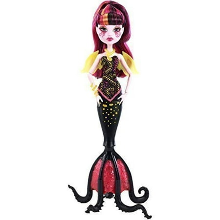 Great Scarrier Reef Draculaura DollInspired by ocean creatures that fit their characters, the Clawdeen Wolf doll is fierce as a Wolf Fish By Monster High