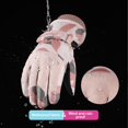 thumbnail image 3 of Guantes de esquí de invierno para mujer: a prueba de viento, impermeables, pantalla táctil, antideslizantes, cierre de gancho y bucle ajustable, adecuados para esquiar, andar en bicicleta, camina, 3 of 5