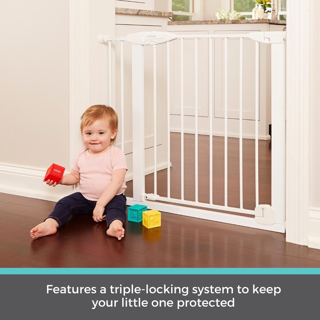 Toddleroo by North States Bright Choice Auto-Close Child Safety Gate, 30" Tall, White