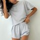 thumbnail image 4 of Pijamas con estampado navideño de otoño e invierno para hombre y mujer, 4 of 6