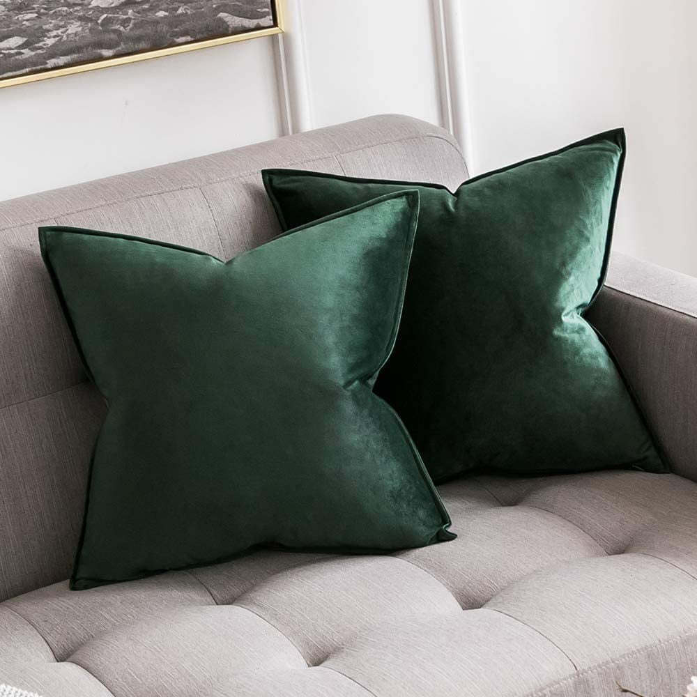 MIULEE Velvet Pillow Cover Decorative Square Pillowcase Soft Solid Cushion Case for Sofa Bedroom Car 18 x 18 Inch Apple Green MIULEE Velvet Pillow Cover Decorative Square Pillowcase Soft Solid Cushion Case for Sofa Bedroom Car 18 x 18 Inch Apple Green