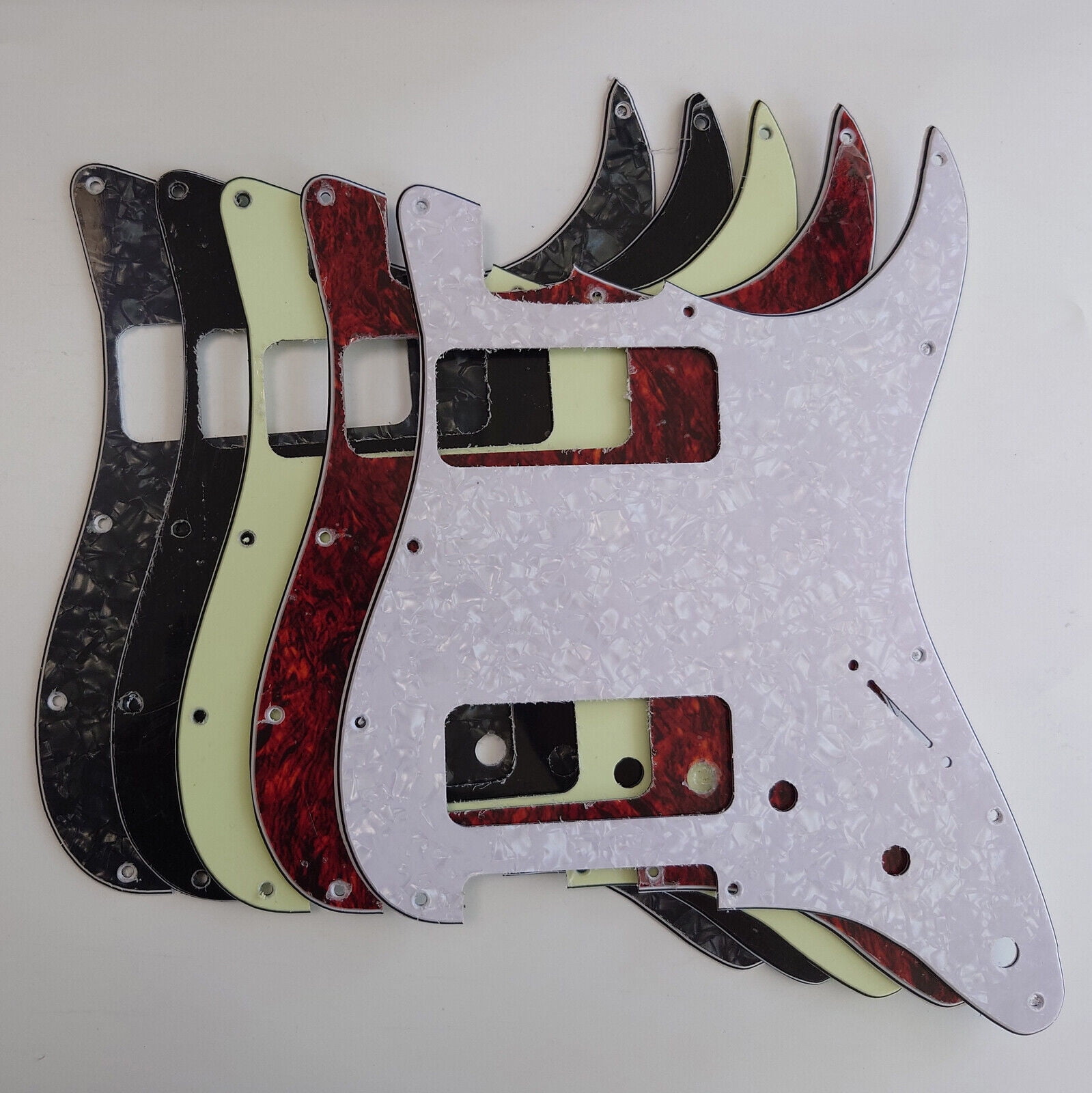 2 P90 Pickup Guitar Pickguard for Fit Fender Stratocaster P90 2 Pickup Strat Guitar Pickguard Replacement Parts with Mounting Screws