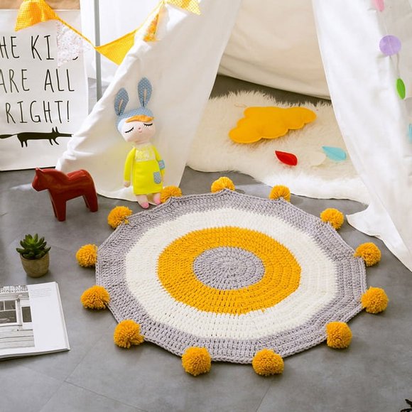 TWPJ Handmade Geometric Knitted 100% Acrylic Crochet Mat Carpets and Rugs for Bedroom Living Room