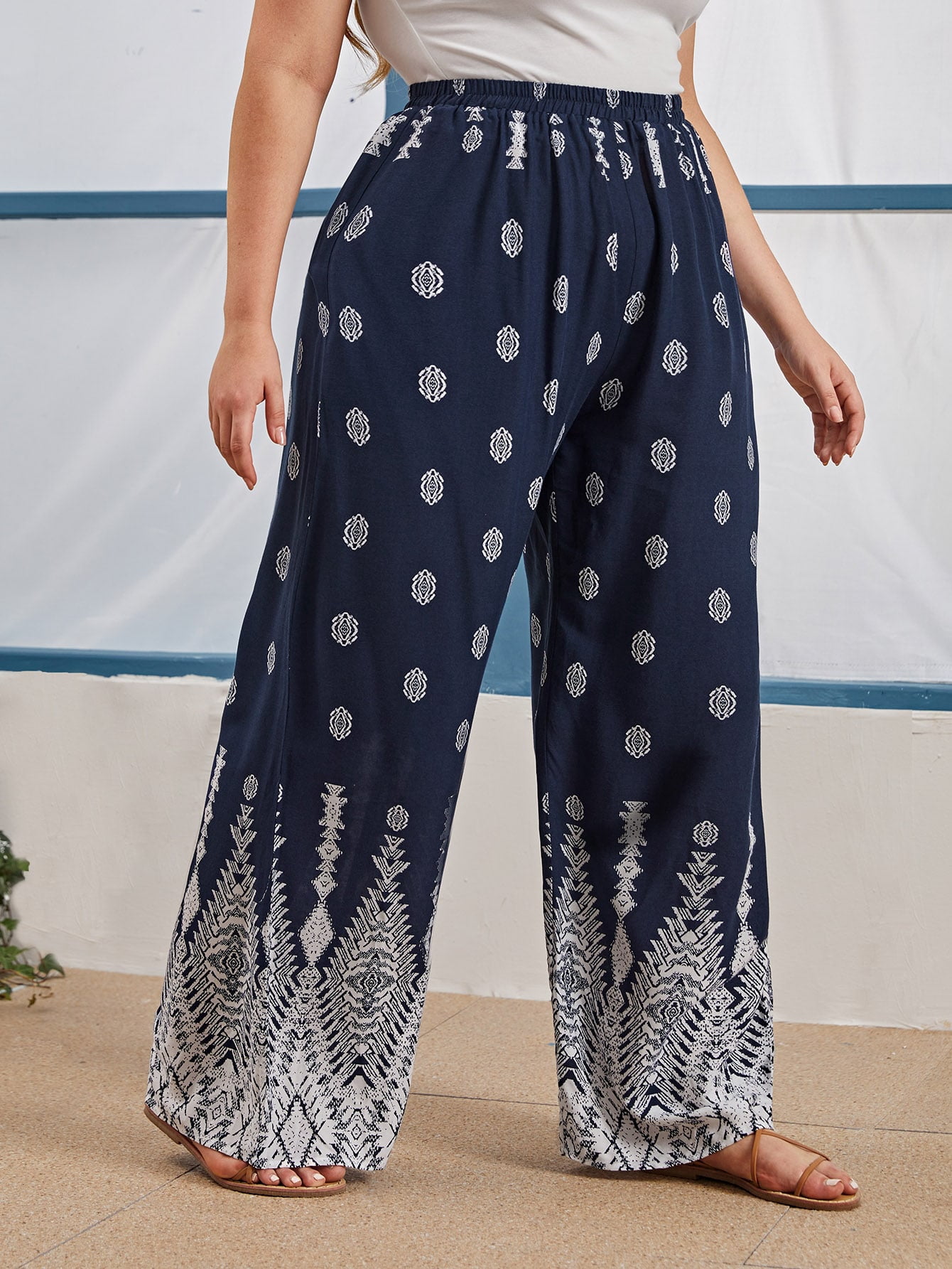Graphic Print Wide Leg Pants 2XL(16 