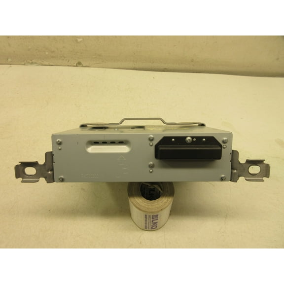 Pre-Owned 19-23 Mazda 3 AM FM Audio Radio Player Receiver OEM LKQ (Good)