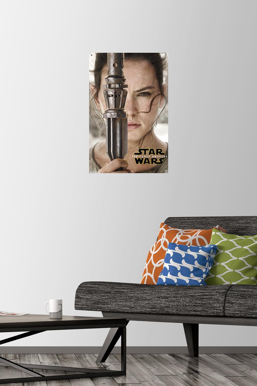 Star Wars: The Force Awakens - Rey Portrait Wall Poster with Push Pins, 14.725" x 22.375"