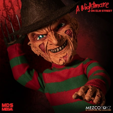 Mezco Designer Series A Nightmare on Elm Street: Mega Scale Talking Freddy Krueger *SLIGHTLY DENTED
