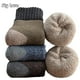 thumbnail image 3 of Calcetines de lana para hombre y mujer, medias de tubo medio, súper gruesas, cálidas, térmicas contra el frío y la nieve, 3 pares, 3 of 4