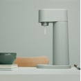 thumbnail image 2 of Mysoda Woody Máquina para hacer agua con gas - Máquina silenciosa para hacer agua carbonatada hecha de compuesto de madera renovable y botella de agua de 1 litro - Sin cilindro de CO2 - Máquina para h, 2 of 5
