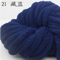thumbnail image 1 of Namzi Hilo de chenilla súper suave y cálido de 250 g para mantas, hilo de lana gruesa para tejer mantas, perfecto para cualquier tipo de tejido y ganchillo, azul marino., 1 of 4