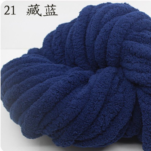 Namzi Hilo de chenilla súper suave y cálido de 250 g para mantas, hilo de lana gruesa para tejer mantas, perfecto para cualquier tipo de tejido y ganchillo, azul marino.