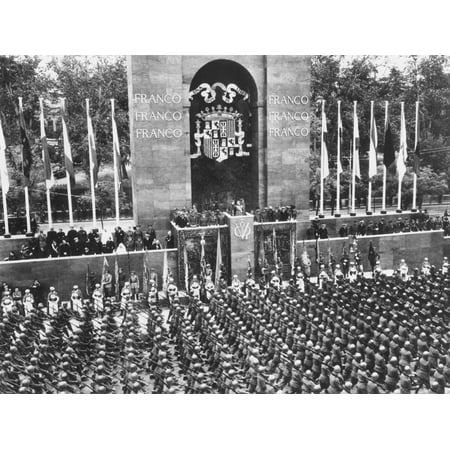 franco marching salutes