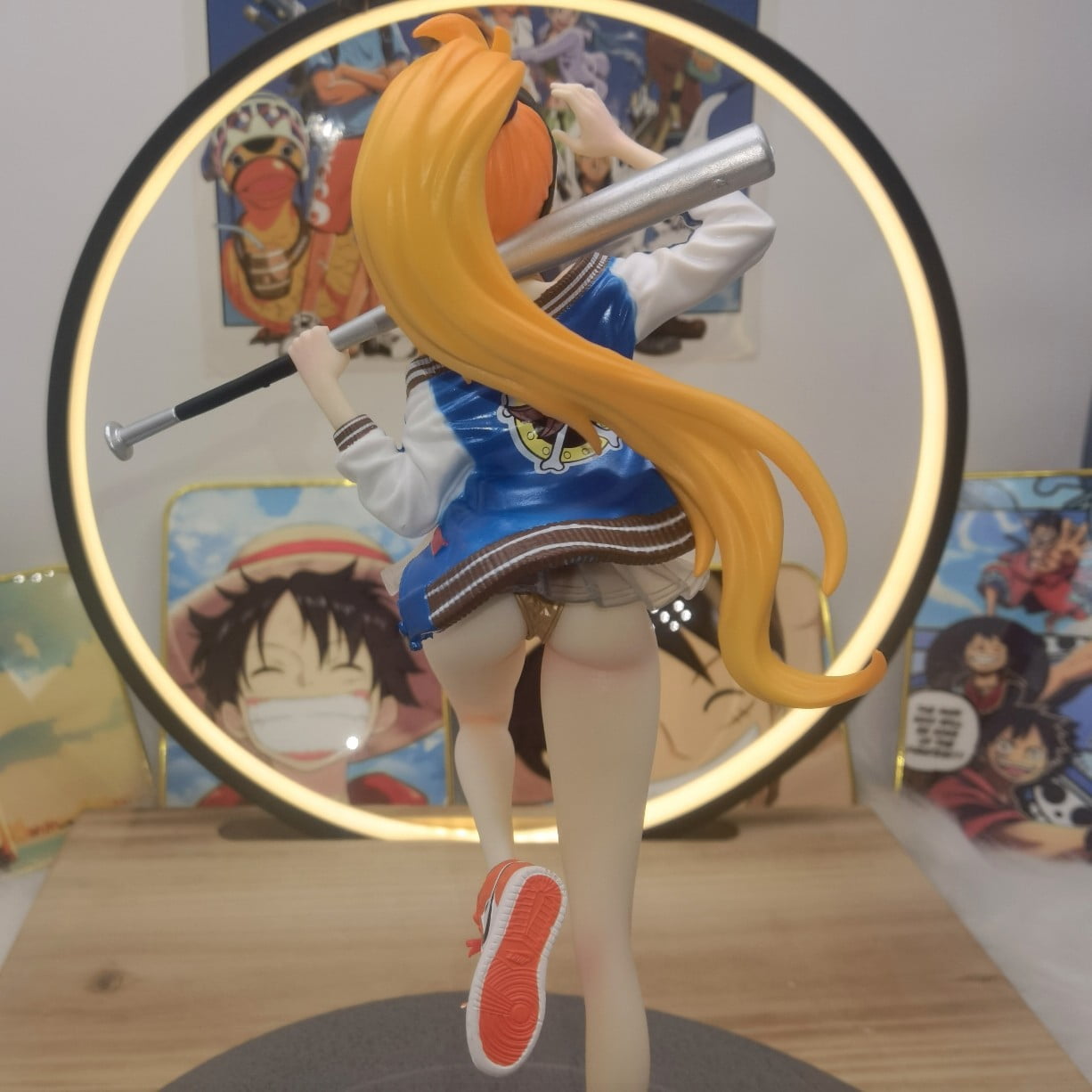 One Piece Fashion Brand Nami Figure Model Statue Puppet Toys Comic