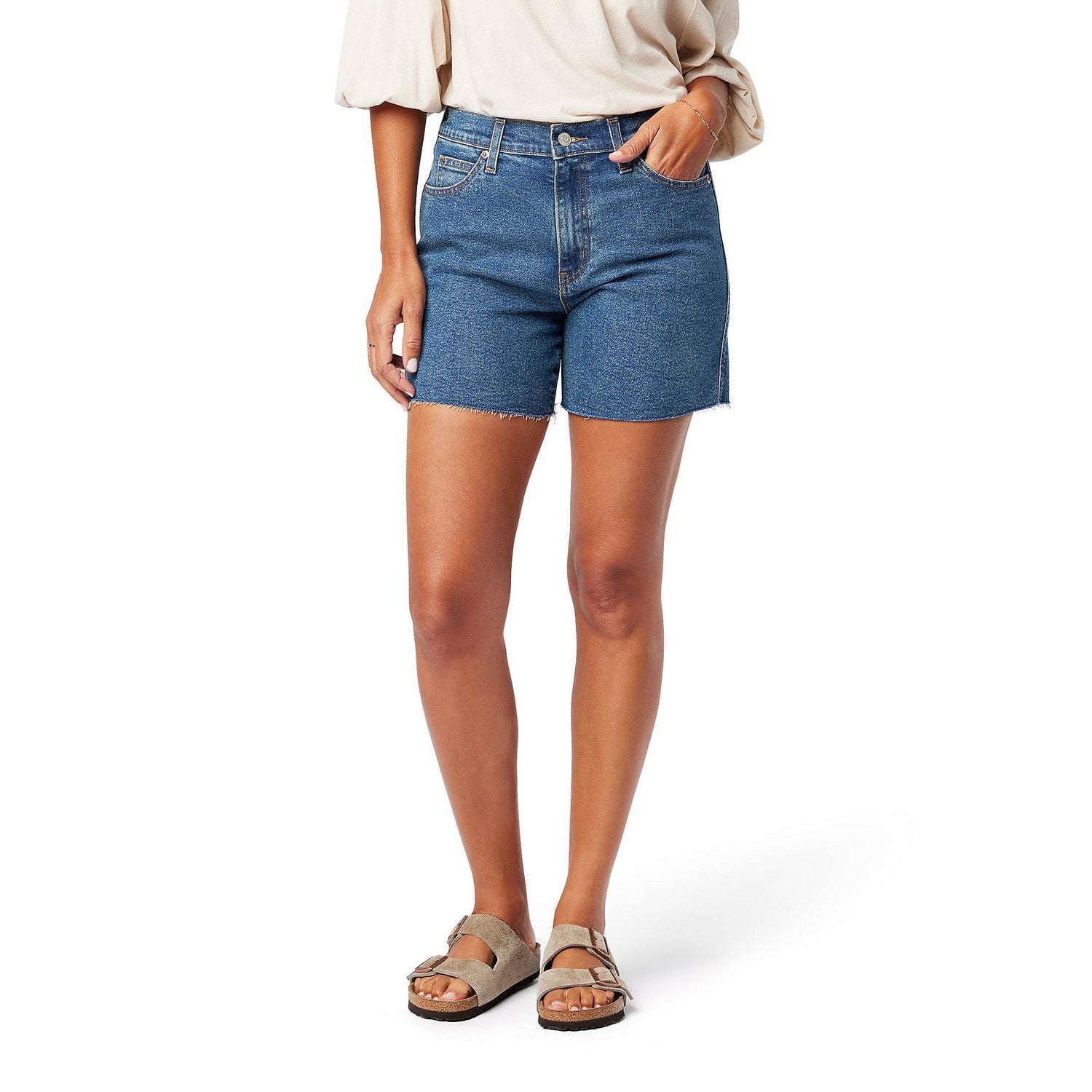 Levi Strauss Signature™ Women’s HERITAGE HR 5" SHORT RED