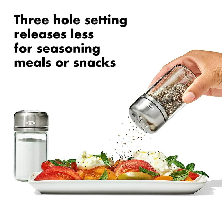 OXO Outdoor 4-Piece Spice Shaker Set - Stackable Camping Spice Containers With 2 Shaker Lids