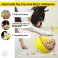 thumbnail image 4 of Juguete interactivo amarillo para gatos, pelota interactiva con dispensador de comida, vaso para gatos, juguete inteligente para gatos, adecuado para entrenamiento y educación de gatos., 4 of 5