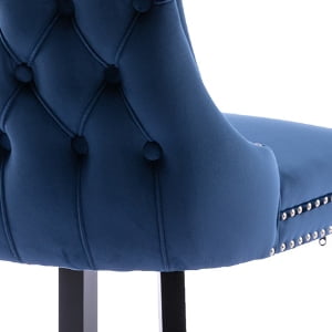 044 Blue Velvet, Wood Legs