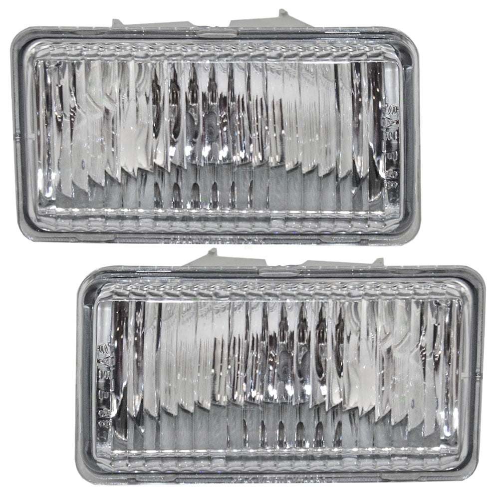 Genuine GM Parts 16524709 Driver Side Fog Light Assembly Genuine GM Parts 16524709 Driver Side Fog Light Assembly