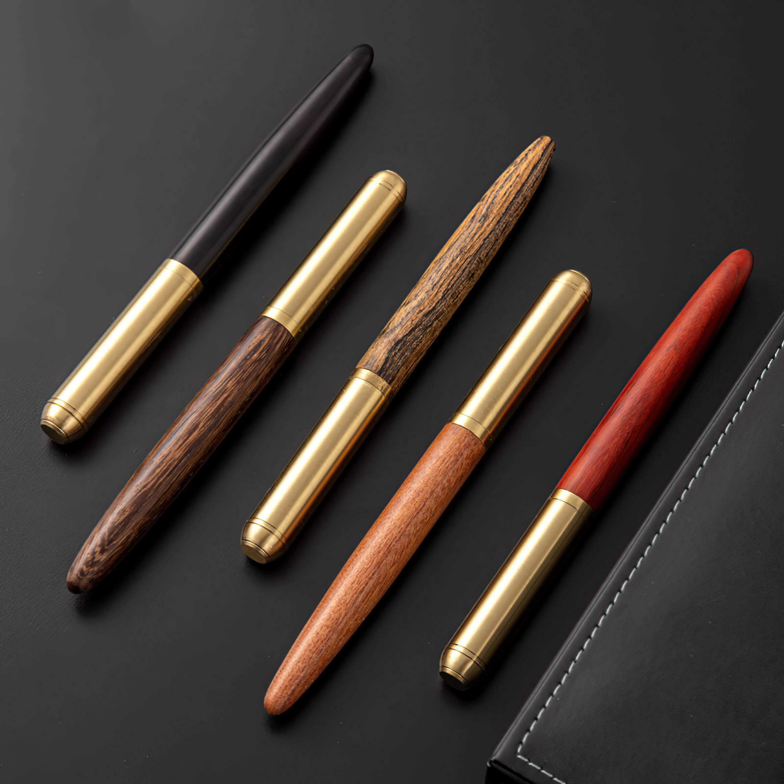 The Hemmingway | Handmade Wood and Brass Fountain Pen