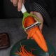thumbnail image 5 of Fiudx Ofertas de la semana Raspador de frutas multifuncional de acero inoxidable, pelador de calabazas multiusos, malla roja, 5 of 7