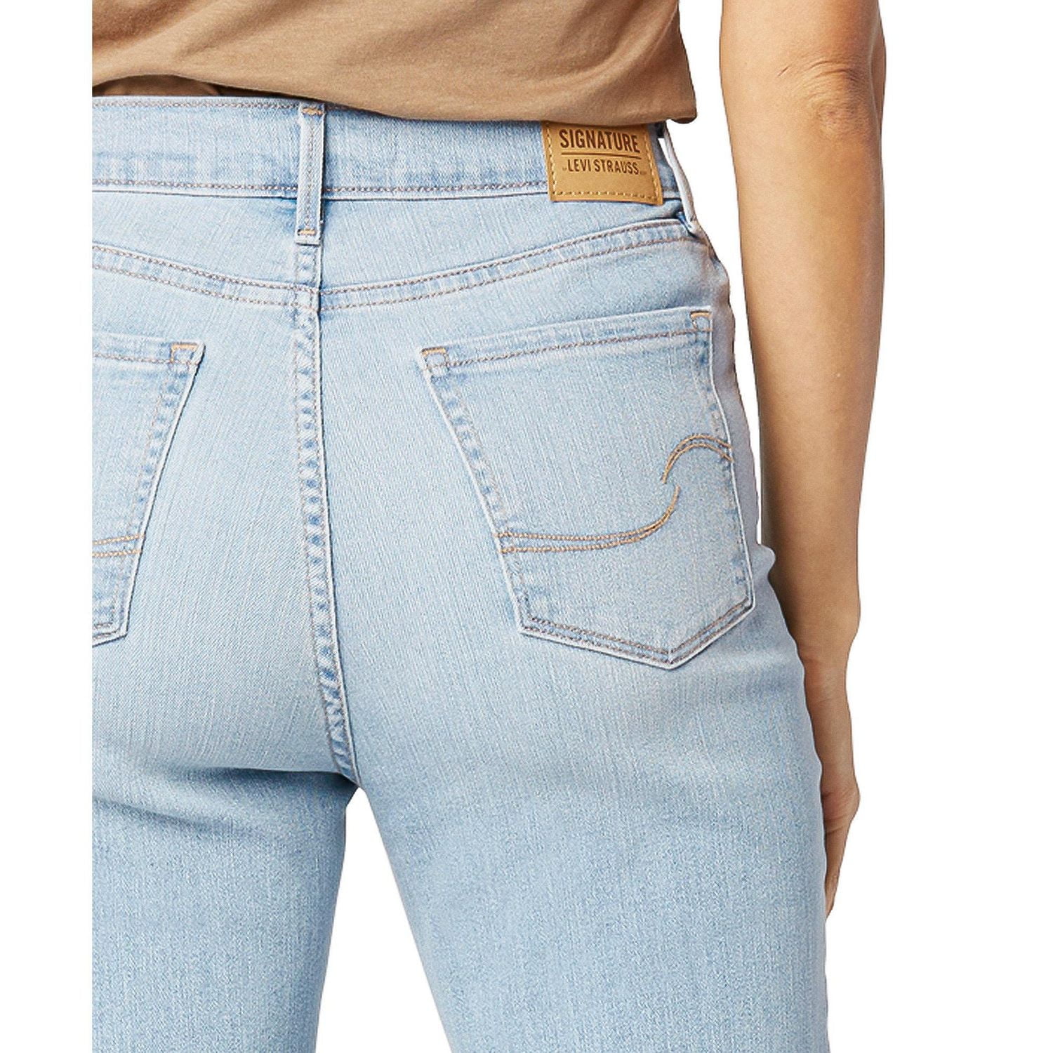 Levi Strauss Signature™ Women's High Rise Straight Jeans, Available sizes: 2 – 18