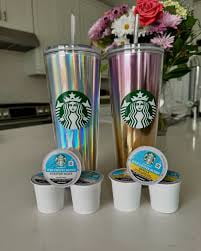 Starbucks キャップ　2点セット 24oz Starbucks Tumbler Set with Iced Coffee K-Cups, 2-pack