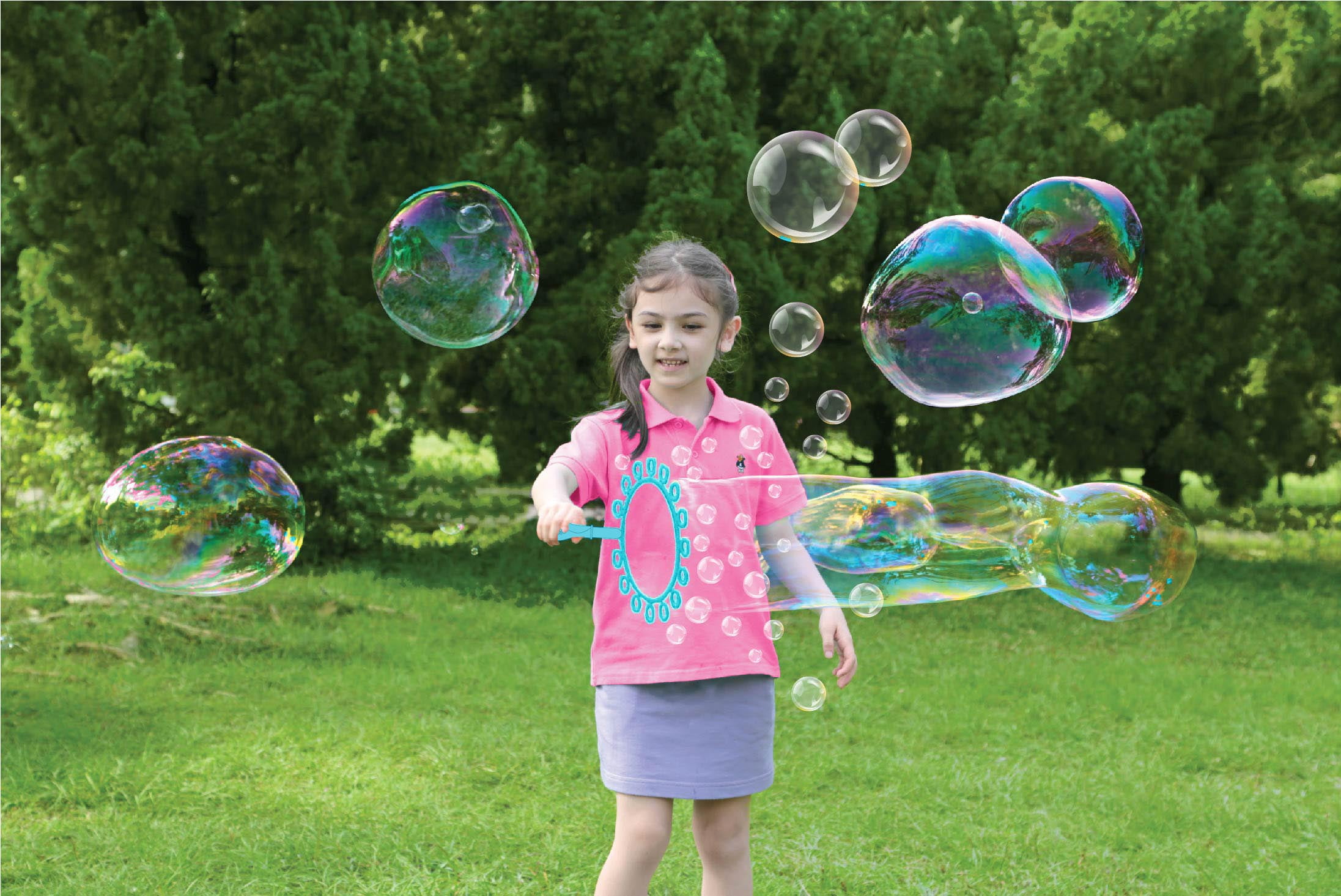 Making Giant Bubbles – Child Care Resource Service