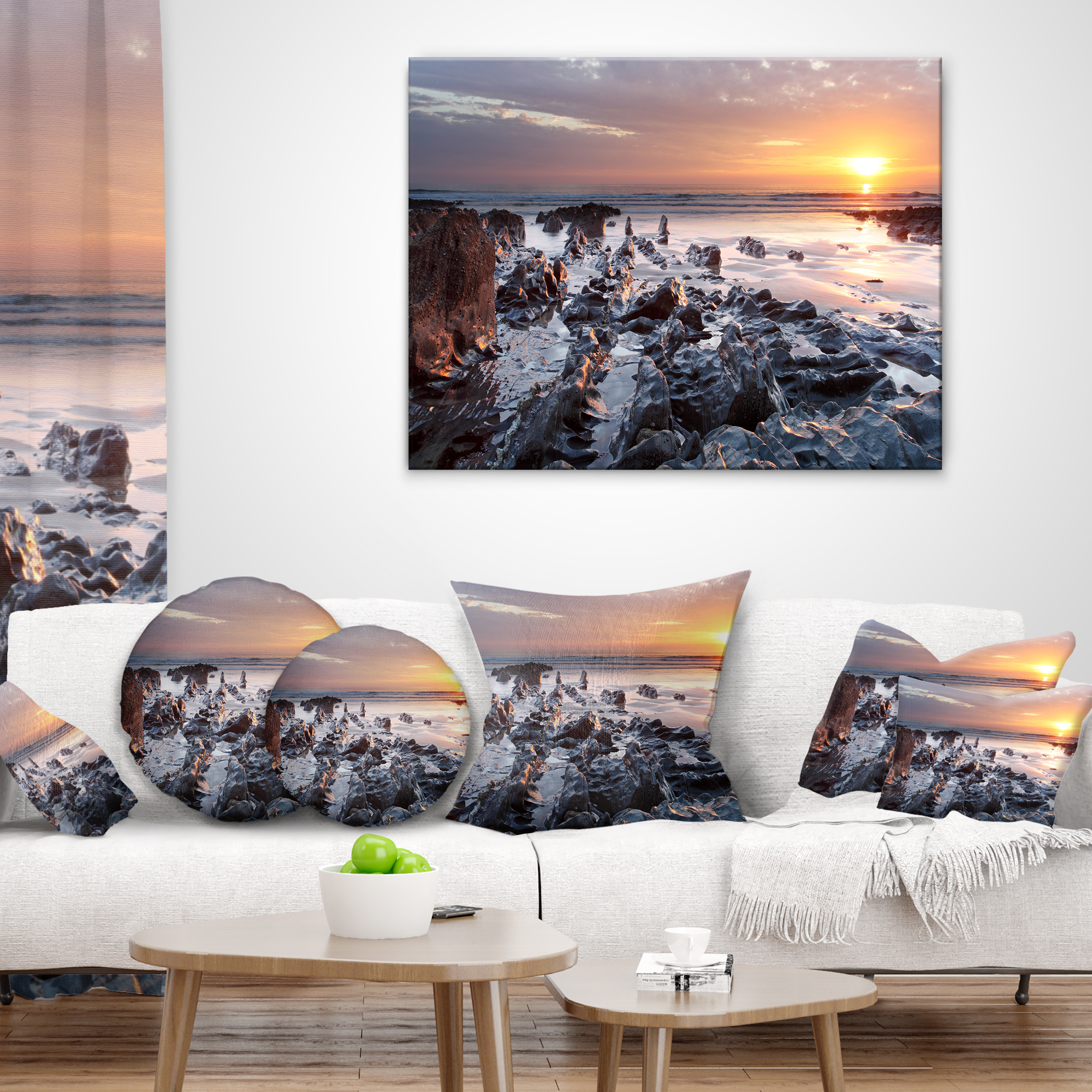 Designart Sunset at Woolacombe Bay Devon UK - Seashore Throw Pillow - 12x20