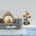 thumbnail image 2 of Marco de fotos redondo europeo ornamentado y portarrollos de papel de cocina, ideal como regalo de bodas o para decorar el hogar., 2 of 8