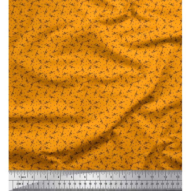 Tissu de Crêpe de Polyester de Pomme Triangle & Saxophone Instrument de Musique Tissu Imprimé par la Cour 52 Pouces de Large