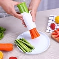 thumbnail image 4 of Separador de pepinos, rebanador de zanahorias y fresas, cortador de pétalos, divisor creativo de corte de tiras de pepino para verduras y frutas, 10,4x5,25x10,7 cm, 4 of 4