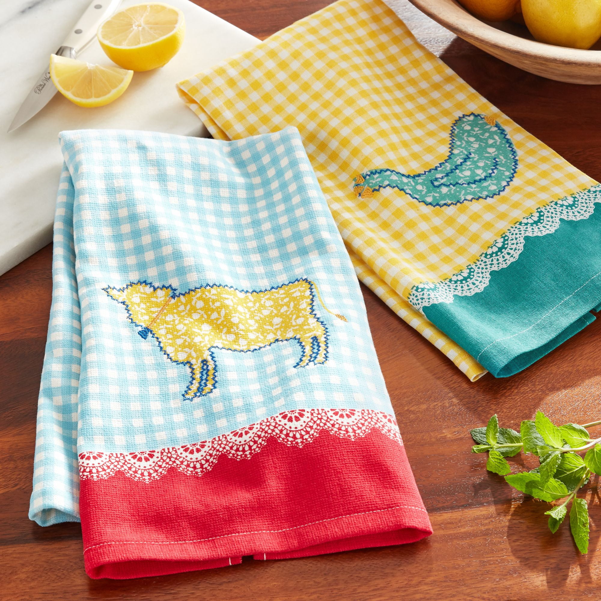The Pioneer Woman Animals Kitchen Towel Set, Multicolor, 16"W x 28"L, 2 Piece