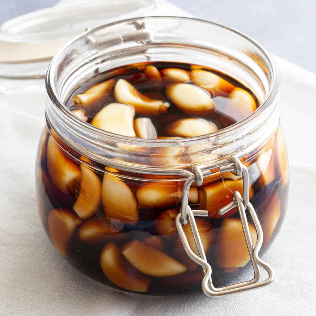 Pickled Peeled Garlic in Vinegar 2 Glass Jars Nt.Wt. 35.3oz