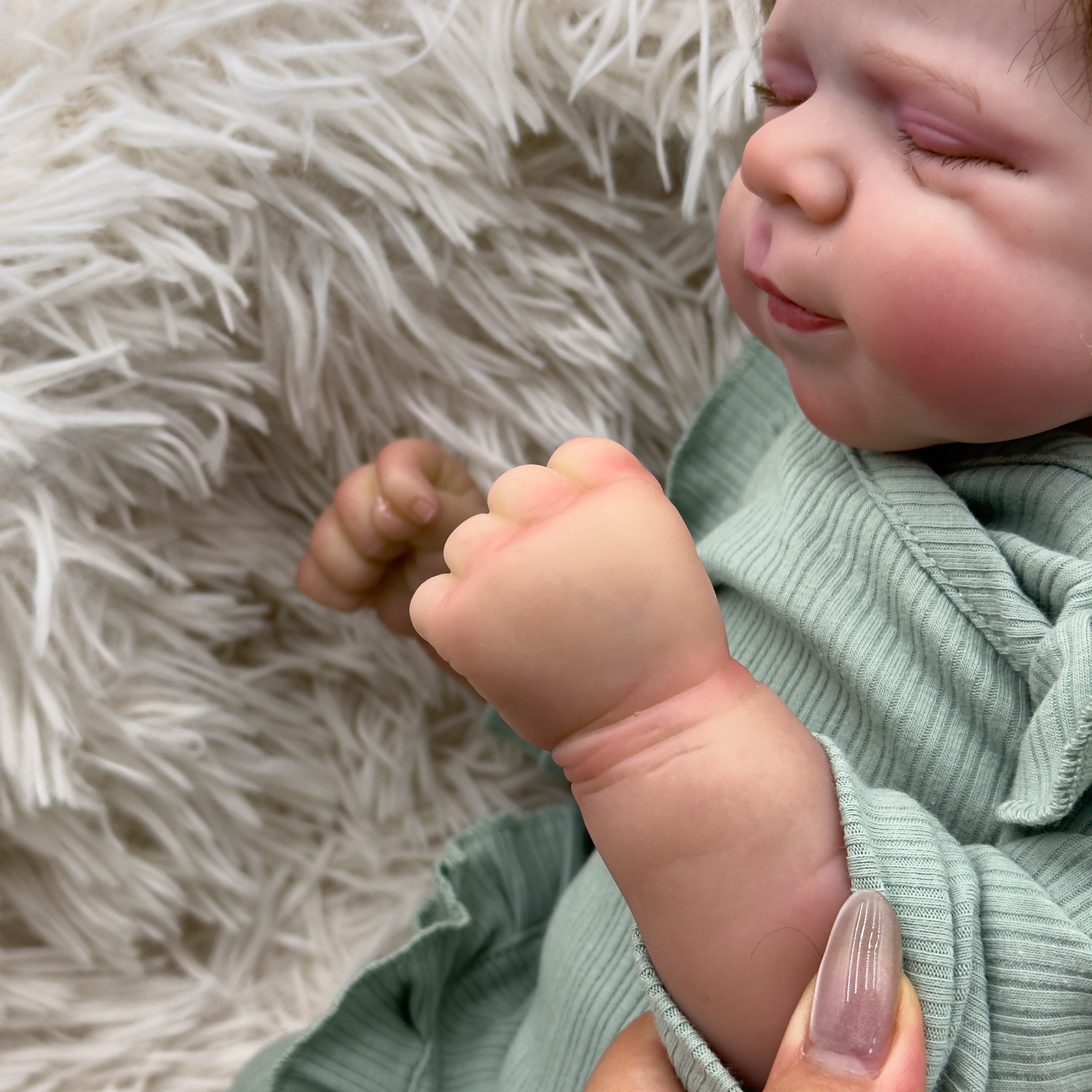 iCradle Cuddly Asleep Lifelike Reborn Baby Dolls 18 Inch 45cm Lovely Realistic Babies Soft Cloth Body Green Set Gift for Kids 3+