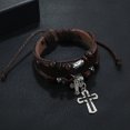 thumbnail image 4 of 9 pulseras de cuero trenzado para hombres y mujeres, pulseras ajustables Rojo Verde, 4 of 7