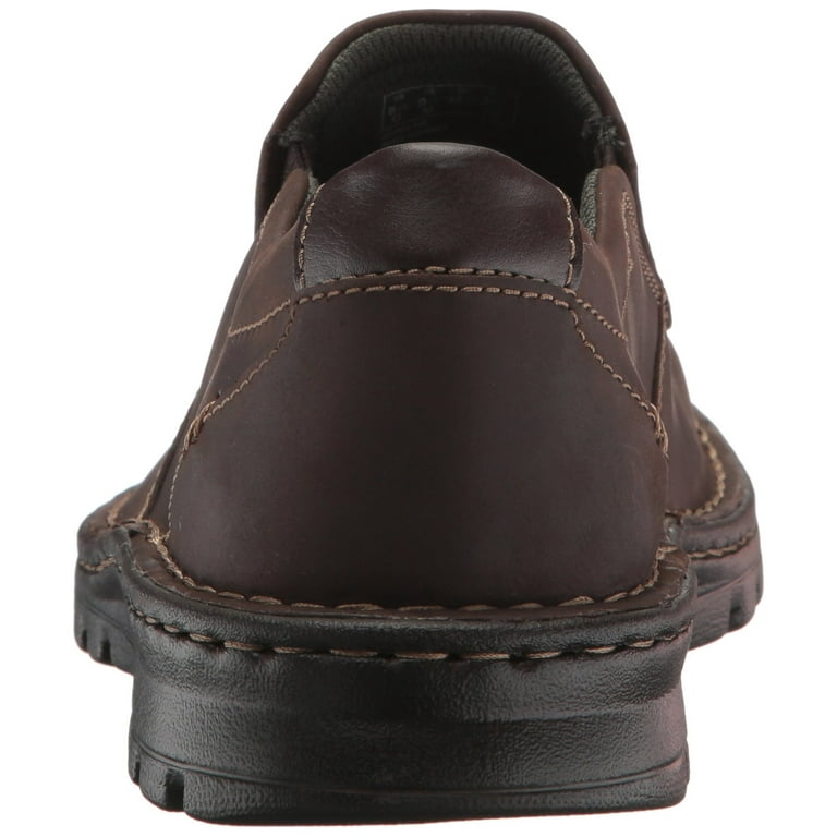 Clarks vanek plain brown 2025