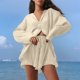 thumbnail image 2 of Conjunto de camisa de manga larga lisa y pantalones cortos para mujer: ropa informal de playa, cintura elástica, tallas S-XXL, contorno de pecho 130-146 cm, 2 of 5