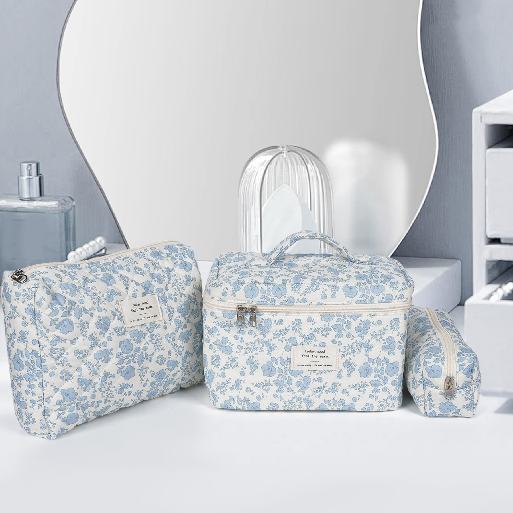 Soda Candy Quilted Makeup Bag Set, 3-Piece, Blue photo 6
