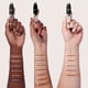 thumbnail image 4 of Sérum corrector e iluminador IT Cosmetics Bye Bye Dark Spots, 4 of 9