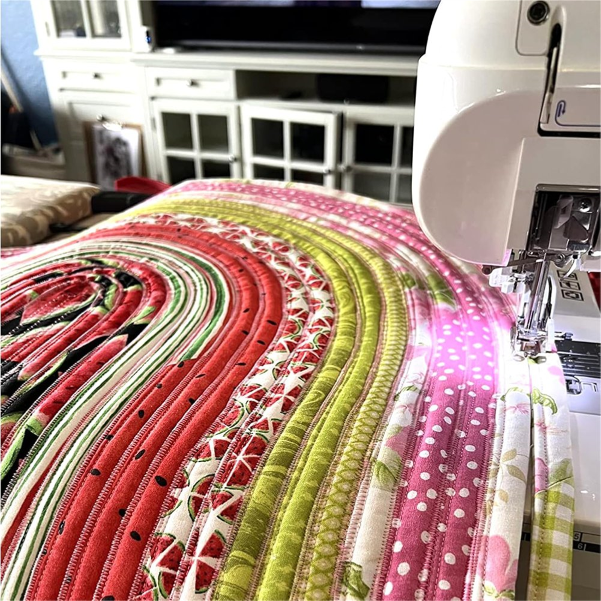 4 Rolls JellyRoll Batting Strip 2 1/4 Inch Total 200 Yards Cotton Blend Batting on A Roll, Flexible for JellyRoll Rugs