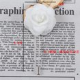 thumbnail image 1 of Broche de camelia hecho a mano para hombre y mujer, con ramillete de 4 cm de diámetro aproximadamente., 1 of 1