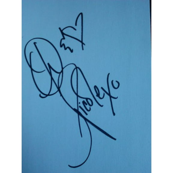 Pre-Owned The Truth About Diamonds: A Novel (Paperback) 0061137332 9780061137334