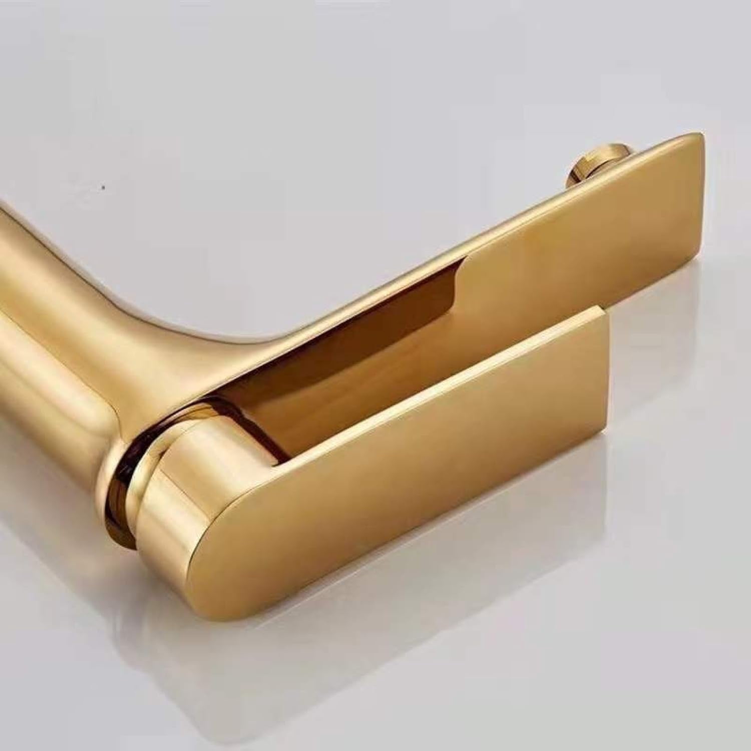 Sink Faucet for Bathroom Gold Brass Single Handle Bathroom Sink Faucet Bathroom Faucets for Sink 1 Hole Hot Cold Water Sink Faucet, A
